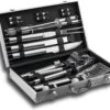 Sens Design BBQ Accesoires - 18 Delig - BBQ Gereedschapset Koffer -The Bastard Winkel 1200x1000 1