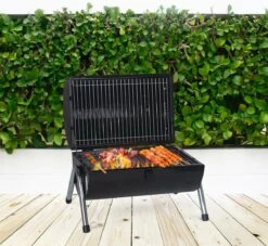 MaxxGarden BBQ - Houtskool Barbecue - Smoker Barbecue - Grilloppervlak (LxB) 38 X 52 Cm - Met Dubbel Grill Vlak - Zwart -The Bastard Winkel 1200x1105 2