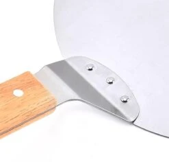 Luxe Pizzaschep Voor Verse Pizza - Extra Groot - RVS 30CM - Grote Pizza Schep Voor Oven Of BBQ Barbecue - Hout Handvat - Pizzaspatel Voor Zelfgemaakte Ovenpizza -The Bastard Winkel 1200x1148 1