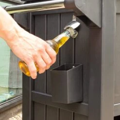 BluMill BBQ Tafel - Inclusief Koelvak 80 Liter - Op Wieltjes - Met Flessenopener - 102 X 46 X 86,5 Cm -The Bastard Winkel 1200x1200 302