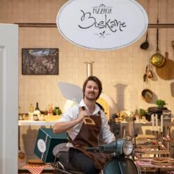 Boska Pizzaschep Barbecue - Kort Handvat - Stabiel - Aluminium - Eikenhout - BBQ Accessoires -The Bastard Winkel 1200x1200 326