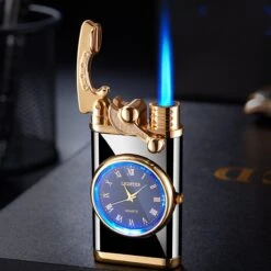 Flametimer Exclusieve Aansteker Met Horloge, 2 Stuks Willekeurig, Winddichte Draagbare Kaars Aansteker Voor Kaars Koken BBQ, Vuurwerk, Zak Zaklamp Aansteker Met Geschenkdoos, Cool Gift -The Bastard Winkel 1200x1200 511
