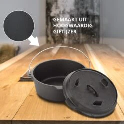Dutch Mountains Gietijzeren Pannenset 7-delig - Dutch Oven – Braadpan - Grillpan - Hapjespan - Kookset In Houten Transportkist - Deksellifter - Brander -The Bastard Winkel 1200x1200 661