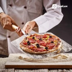 Qualux Pizzaschep Tweedelig – Pizzaschep Voor BBQ – Ophangbaar – Hout/rvs -The Bastard Winkel 1200x1200 729