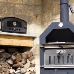 Merkloos MaxxGarden Pizza Oven - Smoker Barbecue Houtskool 45 X 65 X 158cm -The Bastard Winkel 1200x1200 86