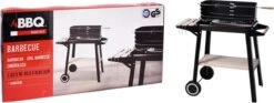 Verrijdbare Barbecue – Houtskool/Briketten - Verstelbare Grillplaat – Houten Tafel – Winscherm – Gewicht 5.9kg 23 Verrijdbare Barbecue – Houtskool/Briketten - Verstelbare Grillplaat – Houten Tafel – Winscherm – Gewicht 5.9kg -The Bastard Winkel 1200x453