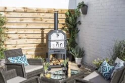 Merkloos MaxxGarden Pizza Oven - Smoker Barbecue Houtskool 45 X 65 X 158cm -The Bastard Winkel 1200x800 2