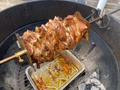 BBQ Rotisserie Kebab Spiezen Set (universele Set Geschikt Voor De Meeste Rotisseries / BBQ Spitten) 26 BBQ Rotisserie Kebab Spiezen Set (universele Set Geschikt Voor De Meeste Rotisseries / BBQ Spitten) -The Bastard Winkel 1200x899 24