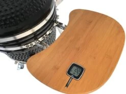 Patton Kamado Houtskool Barbecue - 18" - Grilloppervlak Ø 39 Cm - Met Bluetooth Thermometer - Groen -The Bastard Winkel 1200x899