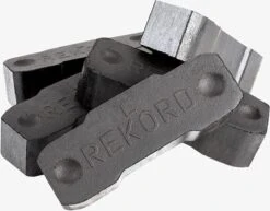 Merkloos Rekord Bruinkool Briketten 1x 18 Stuks - Briketten - Haardhout- Kachel- Lignite - 10 Kg. -The Bastard Winkel 1200x936