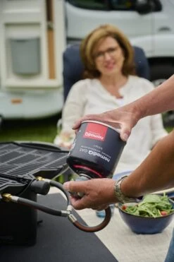 NomadiQ Gasflesjes (3 Stuks X 500 Gram) - EN417 Schroefventiel -The Bastard Winkel 800x1200 10