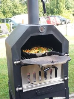 Merkloos MaxxGarden Pizza Oven - Smoker Barbecue Houtskool 45 X 65 X 158cm -The Bastard Winkel 900x1200 6